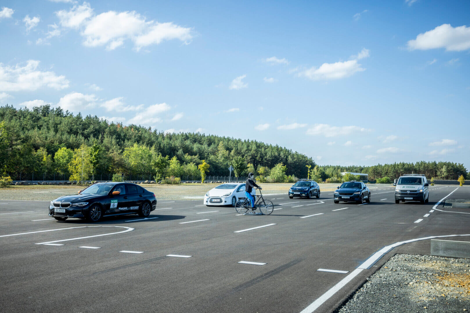 Vierspurige Kreuzung auf den Citykursen des DEKRA Lausitzrings